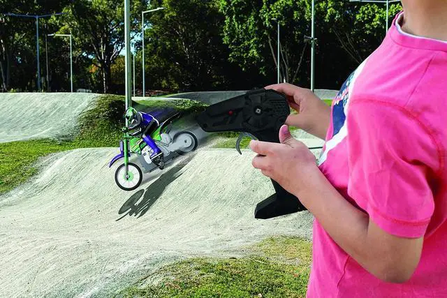 Alt view image 7 of 7 - Lexibook RC18, Crosslander radio road motorcycle, up to 12km/h, perfect balance, light effects, crazy skids, fast acceleration, ergonomic remote control, rechargeable