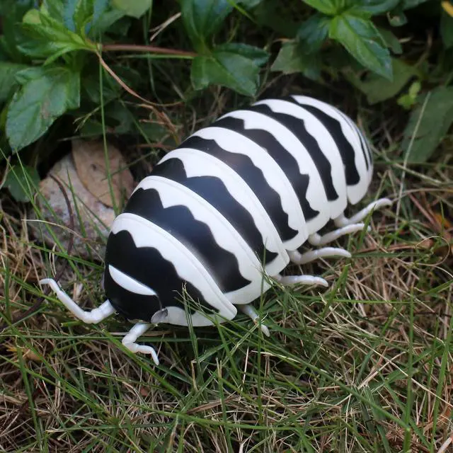 Alt view image 4 of 6 - Tipmant RC Bug Remote Control Worm Realistic Pillbug Electronic Animal Prank Toy Insect Car Vehicle Kids Birthday Gifts (Black & White)