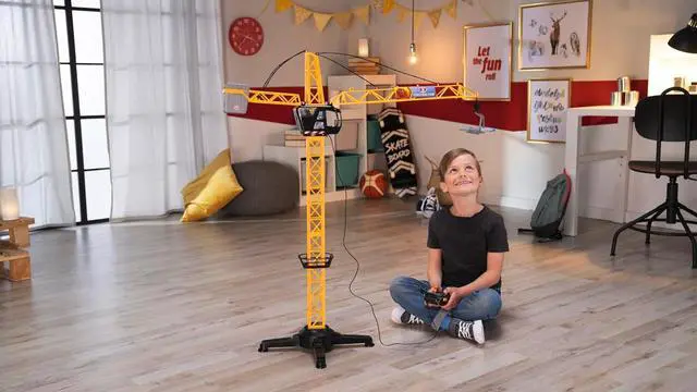 Alt view image 4 of 6 - Dickie Toys 40" Giant Crane Playset , Yellow