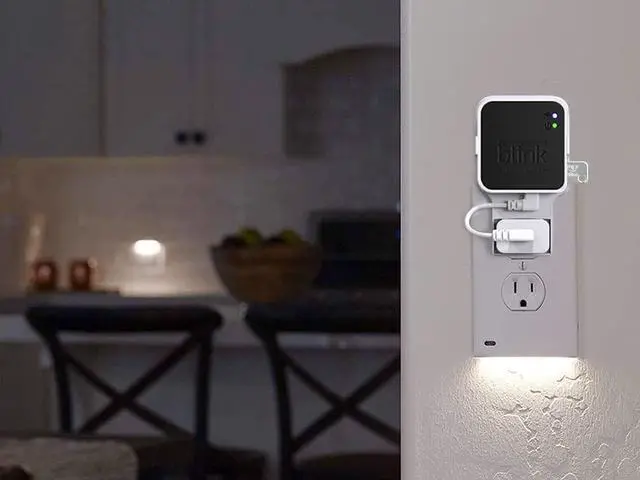 Alt view image 4 of 7 - 256GB Blink USB Flash Drive and Outlet Wall Mount for Blink Sync Module 2, Space Saving for Blink Outdoor Indoor Security Camera (Blink Sync Module 2 is NOT Included)