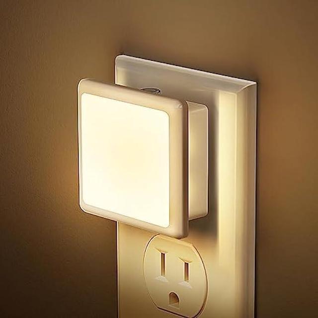 JandCase Night Lights Plug into Wall 2 Pack, Plug in Night Light