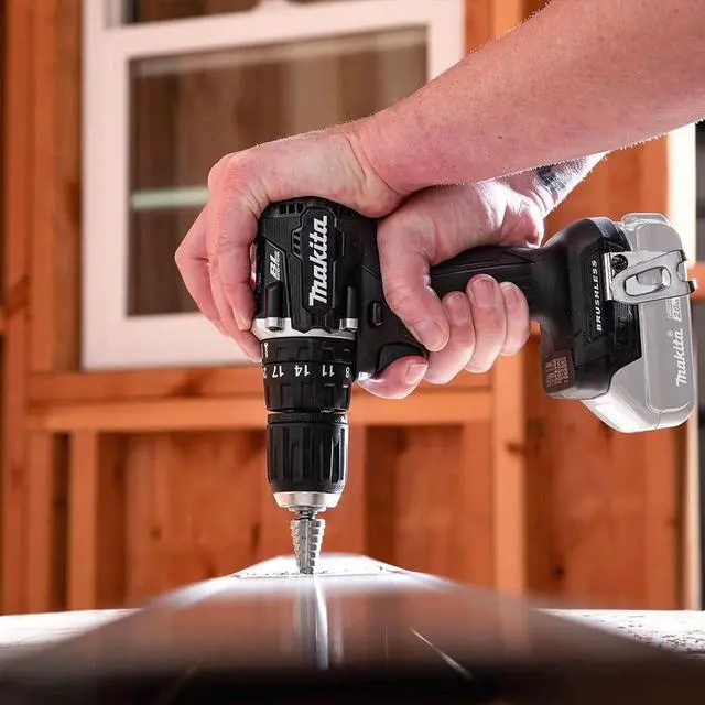 Alt view image 4 of 7 - Makita DDF487ZB 18V LXT Brushless Cordless 1/2" Sub-Compact Drill/Driver with XPT (Tool Only)