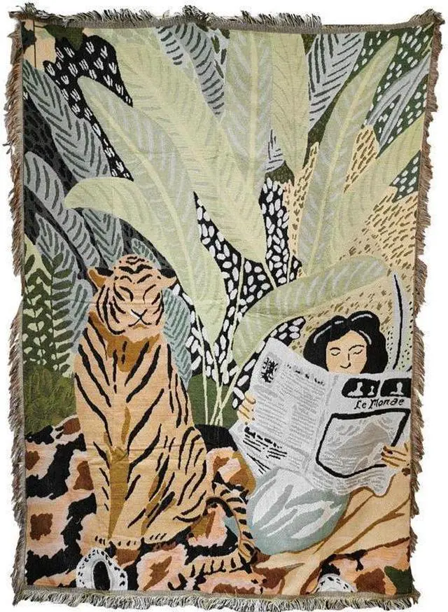 Main image of Anyhouz Tiger Throw Blanket Cozy Sofa Couch Bed Cover Tapestry with Tassel