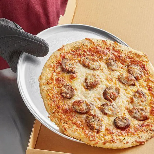 Alt view image 4 of 7 - Anygleam 12 Inches Pizza Tray Aluminum Round Rimmed Non stick Metallic Dish Cake Baking Pan for Kitchen