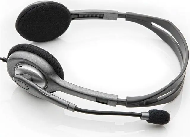 Main image of Logitech H111 USB Wired Stereo Headset with Microphone, 3.5mm Plug, Adjustable Headband,  multi-device, for Windows®, macOS or ChromeOS and all major calling platforms,  Black
