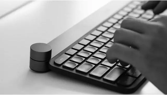 Alt view image 3 of 7 - Logitech Craft Advanced Wireless Keyboard with Creative Input Dial and Backlit Keys, Quiet and Efficient, Aluminum, Windows/macOS/ChromeOS/iPadOS Support, Black