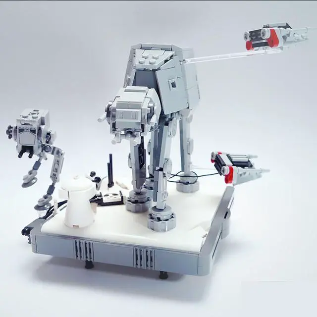 Alt view image 5 of 5 - ZITIANYOUBUILD Battle of Hoth Mini Diorama 662 Pieces from Film about Star MOC