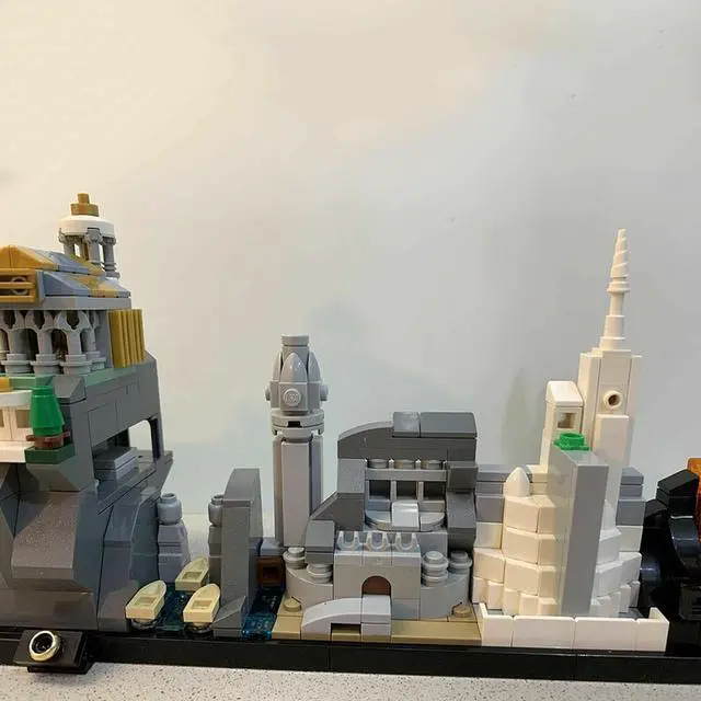 Alt view image 6 of 7 - ZITIANYOUBUILD Skyline Architecture Model about Ring 730 Pieces Building Toys Set MOC