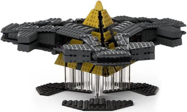 Main image of ZITIANYOUBUILD BuilMoc Goa'uld Ha'tak Aircraft Carrier Model with Base 686 Pieces MOC