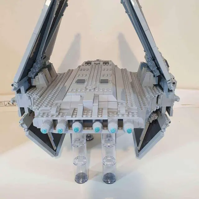 Alt view image 4 of 6 - ZITIANYOUBUILD TIE/es Assault Ship Echelon Transport Model 2435 Pieces Building Set MOC
