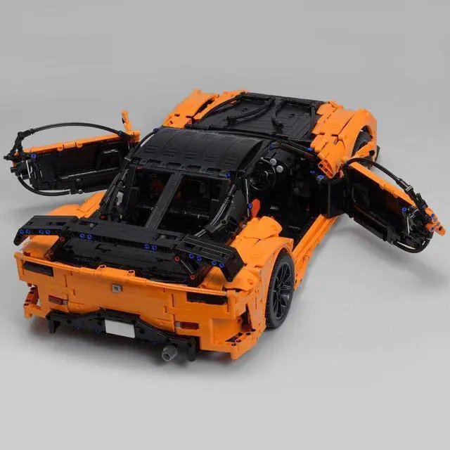 Alt view image 5 of 7 - ZITIANYOUBUILD Han's RX-7 VeilSide Fortune 1:8 Scale 3071 Pieces from Film MOC