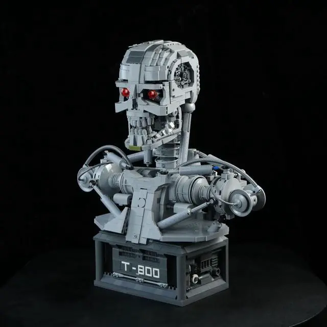 Alt view image 6 of 7 - ZITIANYOUBUILD T-800 Bust Model with Power Functions and LED Eyes 3082 Pieces MOC