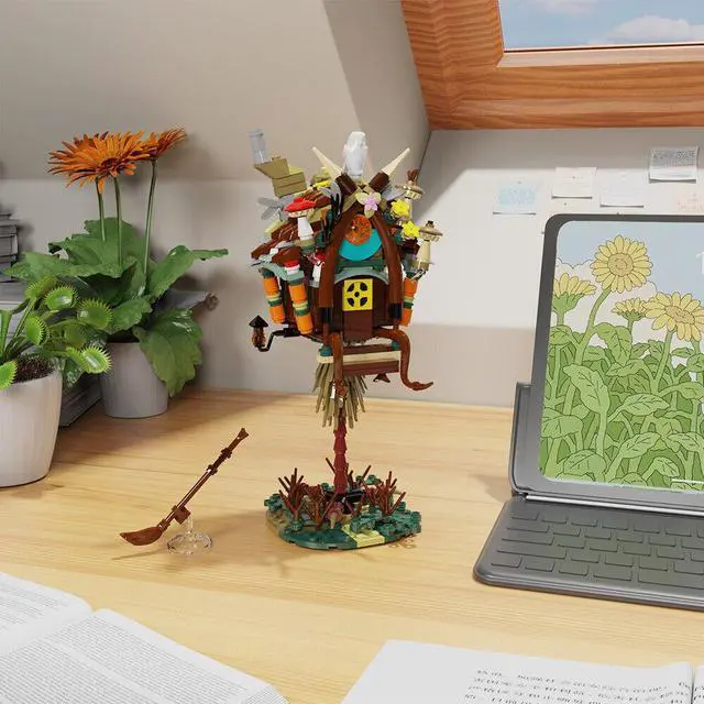 Alt view image 3 of 7 - ZITIANYOUBUILD Forest Tree House Chicken Legs Hut Dioramas Featuring 354 Pieces MOC