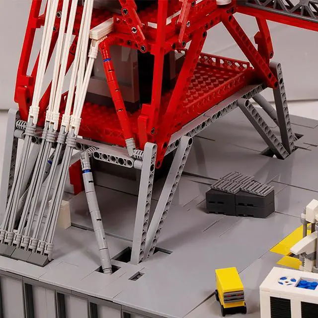 Alt view image 3 of 6 - ZITIANYOUBUILD Red Saturn-V Launch Tower Model Building Toy 3292 Pieces Building Set MOC