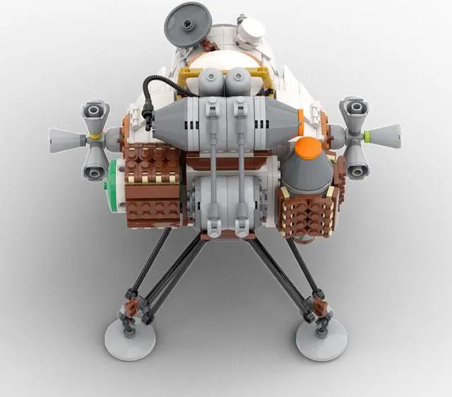 Alt view image 3 of 7 - ZITIANYOUBUILD Hearthian Ship Model with Stand and Cockpit 778 Pieces Building Toys MOC