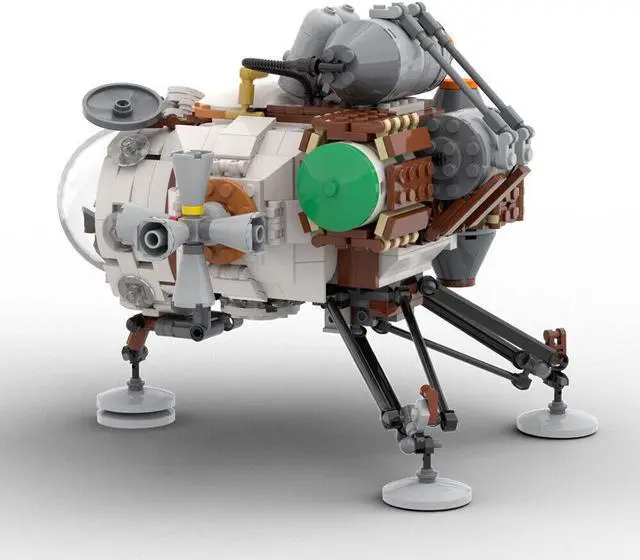 Main image of ZITIANYOUBUILD Hearthian Ship Model with Stand and Cockpit 778 Pieces Building Toys MOC