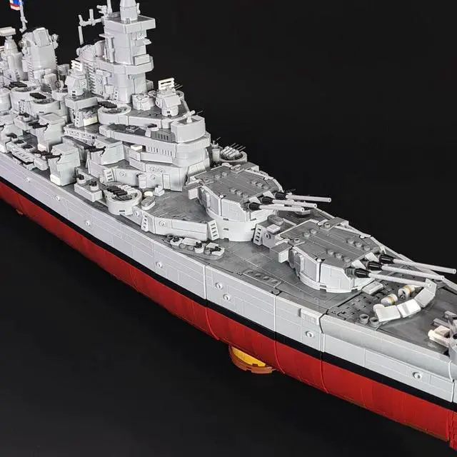 Alt view image 5 of 7 - ZITIANYOUBUILD Lead Ship The Fourth Battleship Named after A State 8042 Pieces MOC