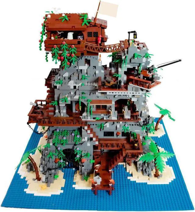 Alt view image 2 of 4 - ZITIANYOUBUILD MOC-99393 Pirate Fortress on Rocky Island Modular Building 6609 Pieces MOC