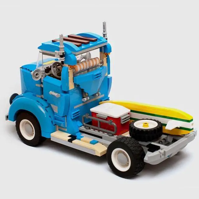Alt view image 2 of 3 - ZITIANYOUBUILD C3998 Alternate Build of Set 10252: Vintage Truck Model 862 Parts Gift