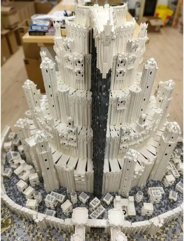 Alt view image 3 of 4 - ZITIANYOUBUILD Minas Tirith Seven-walled Fortress City Modular Capital 99548 Parts