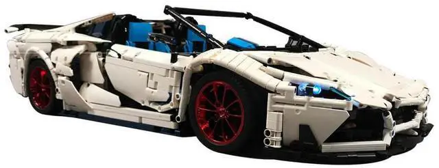 Main image of ZITIANYOUBUILD Custom Moc-17698 Roadster Supercar with Rear Wheel Drive and Mighty V12 3562pcs
