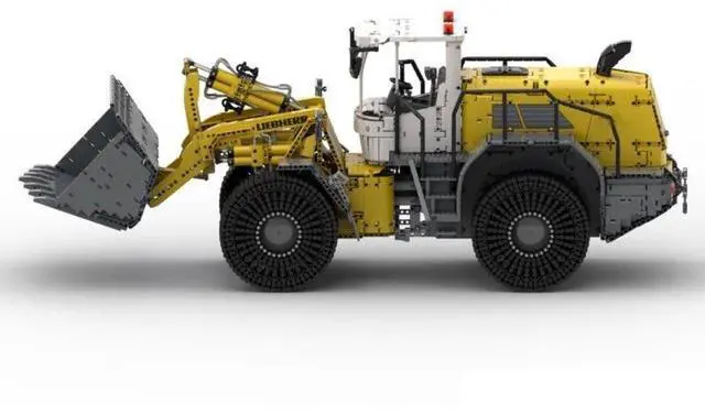 Alt view image 3 of 3 - ZITIANYOUBUILD Custom MOC-49777 Liebherr L586 Wheel Loader with Power Functions 12135 Parts