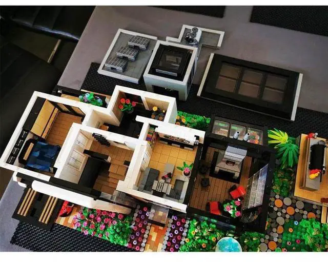 Alt view image 3 of 3 - ZITIANYOUBUILD Custom MOC-151755 Modern Glass Villa Architecture Model(4759PCS) Toys Gift