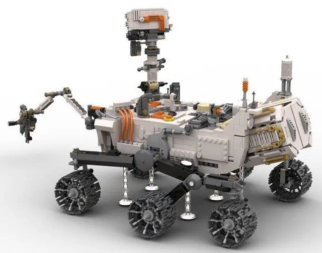 Alt view image 2 of 3 - ZITIANYOUBUILD Custom MOC-80946 1/9 American Planet Curiosity Rover (2682 Parts) Toys Gift