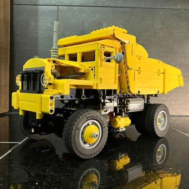 Alt view image 3 of 3 - ZITIANYOUBUILD Custom MOC-153584 1/15 RC Tipper Truck Assembly (Dynamic Version/1269 Parts)