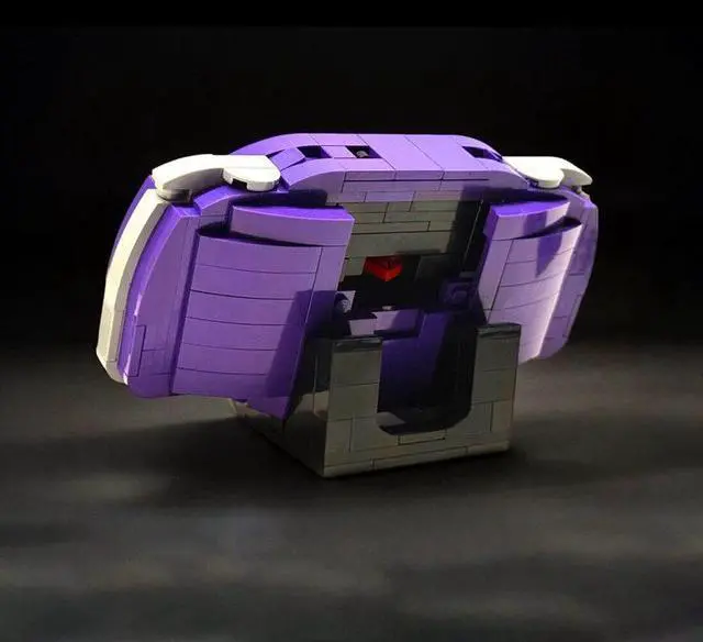 Alt view image 3 of 3 - ZITIANYOUBUILD Custom MOC-208861 Handheld Console Building Blocks Set (510 Parts/Purple)