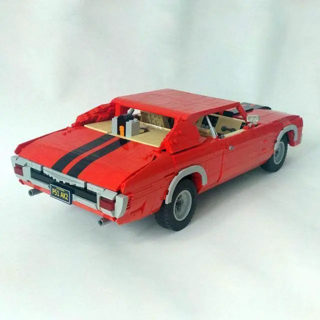 Alt view image 6 of 7 - ZITIANYOUBUILD Custom MOC-75243 1/10 Scale Muscle Car Building Blocks (Dynamic Version/2188PCS