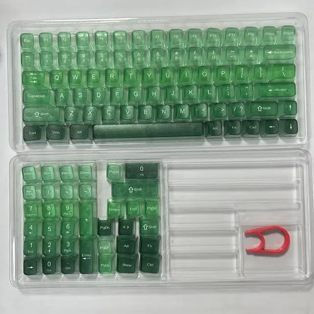Main image of Womier Gradient Green Frosted keycaps,Translucent Keyboard keycaps,Jelly Key caps Set,Shine Through Key caps,MDA Profile Keyboard caps for Mx Switches Mechanical Keyboard(115key)