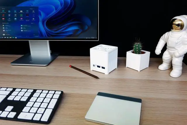 Alt view image 7 of 7 - Fanless Mini Computer (3.15 inch), Intel® N150, 16GB LPDDR5, SSD M.2 256GB, Intel® UHD Graphics 4K, WiFi 6, BT 5.2, Build in France,Win11P, Aluminum, Source