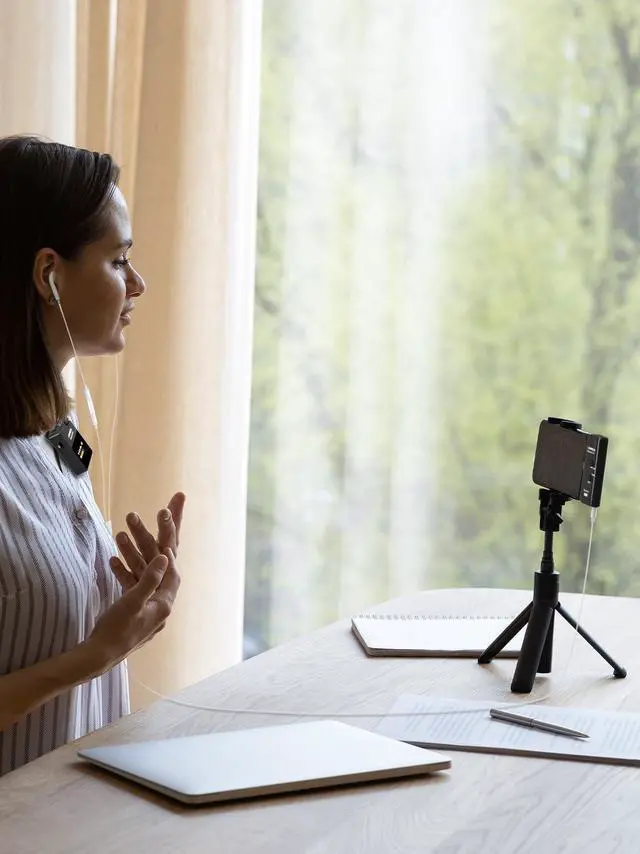 Alt view image 7 of 7 - COMICA BoomX-DUC2 2.4G Wireless Microphone for iPhone 15/16 Pro/Pro Max, Dual Lavalier Lapel Microphone with 2 Transmitter, Lav Mic for USB Type C Phone Podcasting YouTube Recording Facebook Live