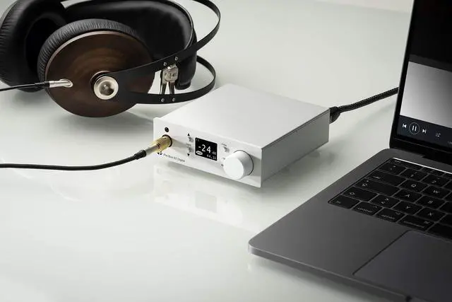 Alt view image 4 of 5 - Pro-Ject Pre Box S2 Digital (Silver)