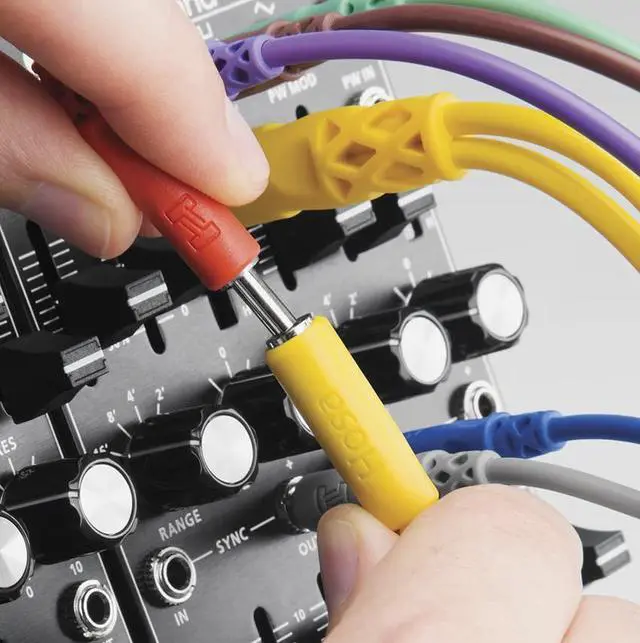 Alt view image 3 of 3 - Hosa CMM-500Y-MIX 3.5 mm TS with 3.5 mm TSF Pigtail to 3.5 mm TS Hopscotch Patch Cables, Various Lengths (5 Pieces)