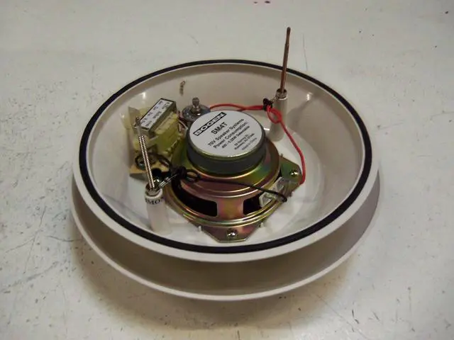 Alt view image 3 of 4 - Bogen Easy Install Ceiling Speaker