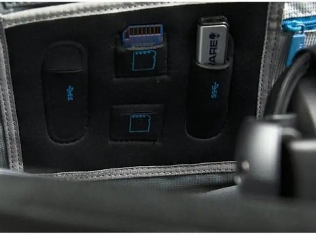 Alt view image 5 of 5 - Mobile Edge Vindicator Briefcase, Specifically Designed for Alienware Gaming Laptops 13"/14"