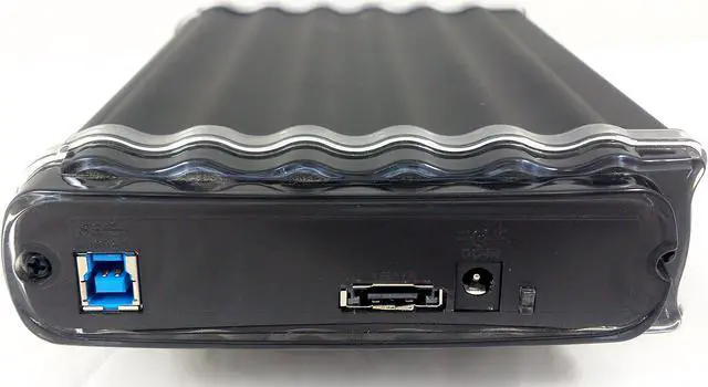 Alt view image 2 of 2 - Buslink U3-10TS 10TB USB 3.0/eSATA External Desktop Hard Drive