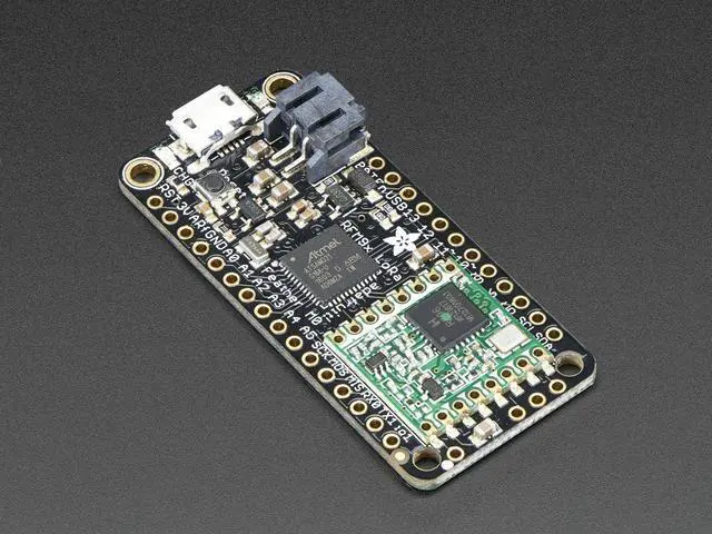 Main image of Adafruit Feather M0 Single Board Computer with RFM95 LoRa Radio - 900MHz