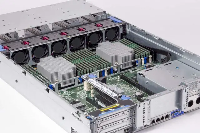 Alt view image 3 of 3 - Crucial DDR4-2666 8GB/1Gx72 ECC/Reg CL19 Server Memory, CT8G4RFS8266