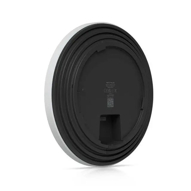 Alt view image 4 of 5 - UbiQuiti U7-PRO-XG