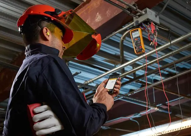 Alt view image 7 of 7 - Fluke 1587 FC 2-in-1 Insulation Multimeter, True-RMS, Selectable Insulation Test Voltages Up To 1000 V, Pi/DAR Timed Ratio Tests, Measures Frequency, Includes Low-Pass Filter For Motor Drive VFD