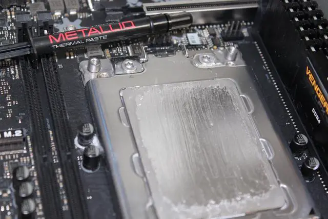 Alt view image 4 of 4 - THERMAL HERO METALLIQ (1g) LIQUID METAL PASTE for CPU | Extreme Overclocking | Xbox PS4 PS5