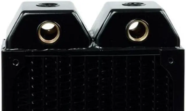 Alt view image 2 of 5 - Alphacool NexXxos XT45 Full Copper Radiator140, 140mm x 1, Single Fan, Black