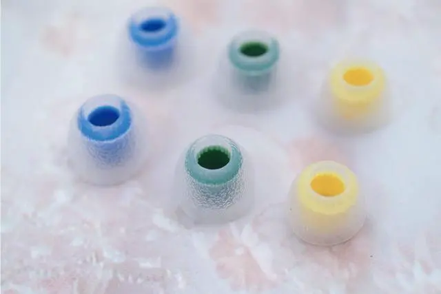 Alt view image 4 of 5 - Linsoul Tripowin Zonie IEM Cable (2pin-0.78mm, 3.5mm, Violet) + TANGZU Tang Sancai Eartips(S+M+L-3pairs)