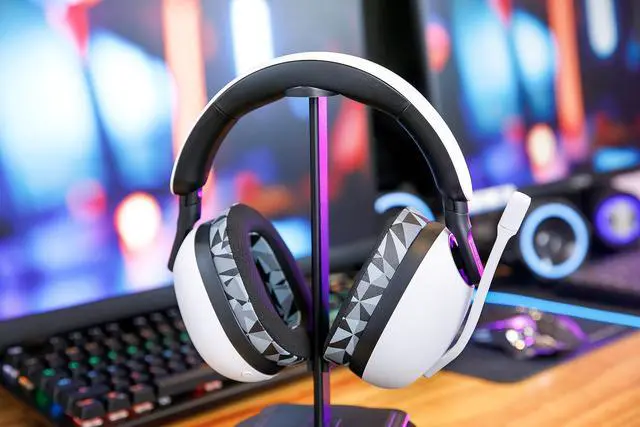 Alt view image 3 of 5 - WC Freeze Inzone - Cooling Gel Earpads Compatible with Sony Inzone H9 & H7 Headphones by Wicked Cushions - Boost Comfort, Durability, Thickness & Sound Isolation for Epic Gaming | Geo Grey