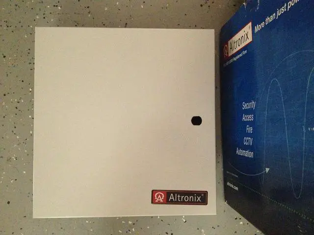 Alt view image 3 of 5 - Altronix Power Supply 8Out 12VDC Or 24VDC @ 4A (ALTV1224DC)