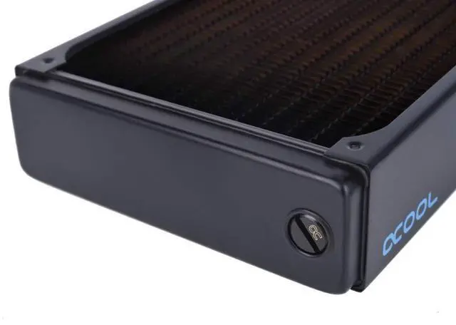 Alt view image 4 of 4 - Alphacool NexXxos XT45 Full Copper 140mm Radiator V.2, 140mm x 1, Single Fan