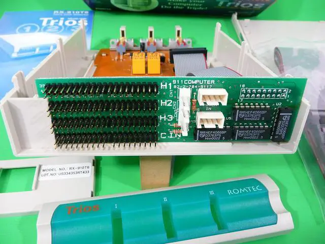 Alt view image 4 of 5 - Romtec Trios Rx-910t6 Manual Boot Selector Switch for 3 EIDE Hd